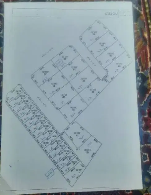 زمین۲۳۵متری دونبش مسکونی به شرط تجاری