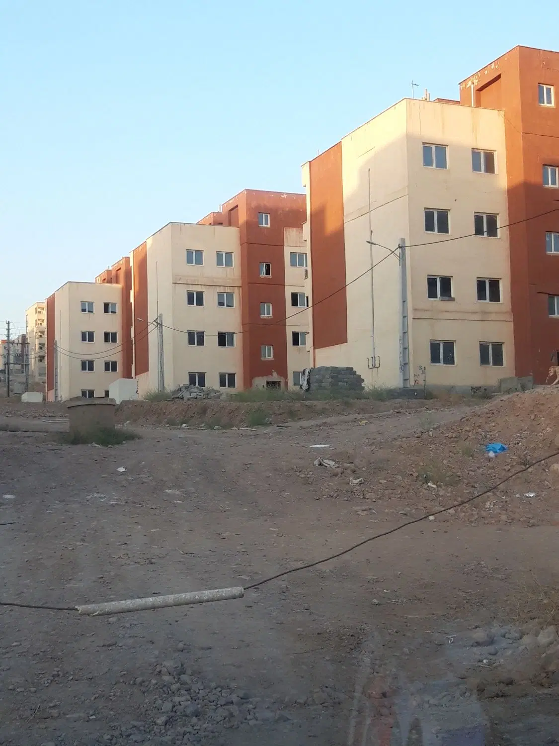 واحد ۹۰ متری قیمت مناسب دوخواب