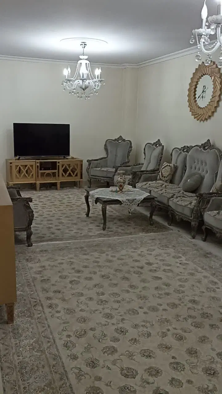 اجاره آپارتمان ۷۵ متری دو خواب عباسی احدی