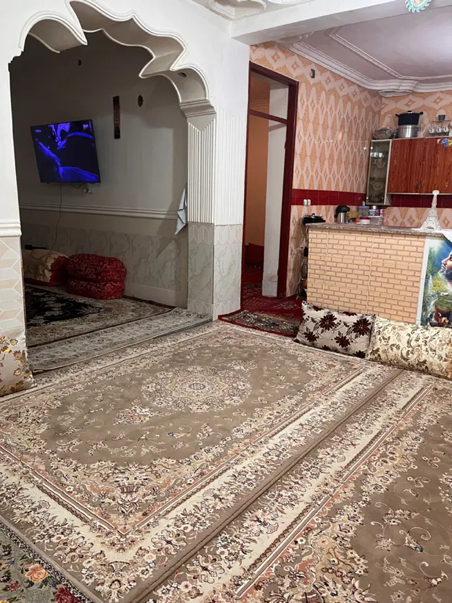 اجاره ویلای نوساز و گاز کشی  (نیمروز )