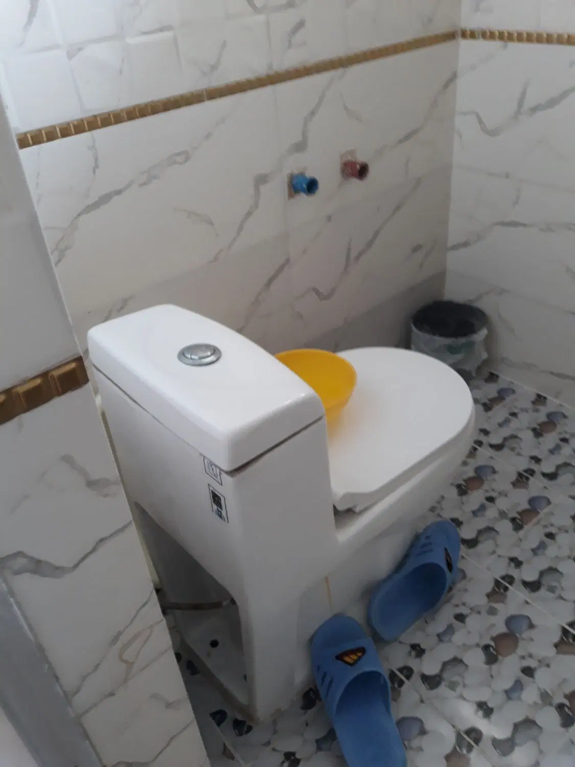 ویلا دوخواب دربست لبه جنگل