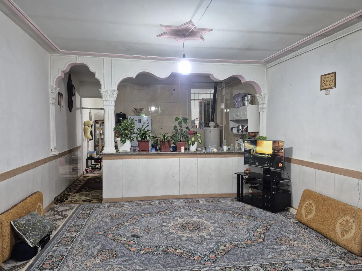 خانه صد متری کرناچی