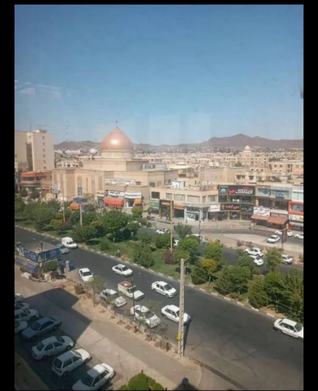 مغازه تجاری میدان چمران