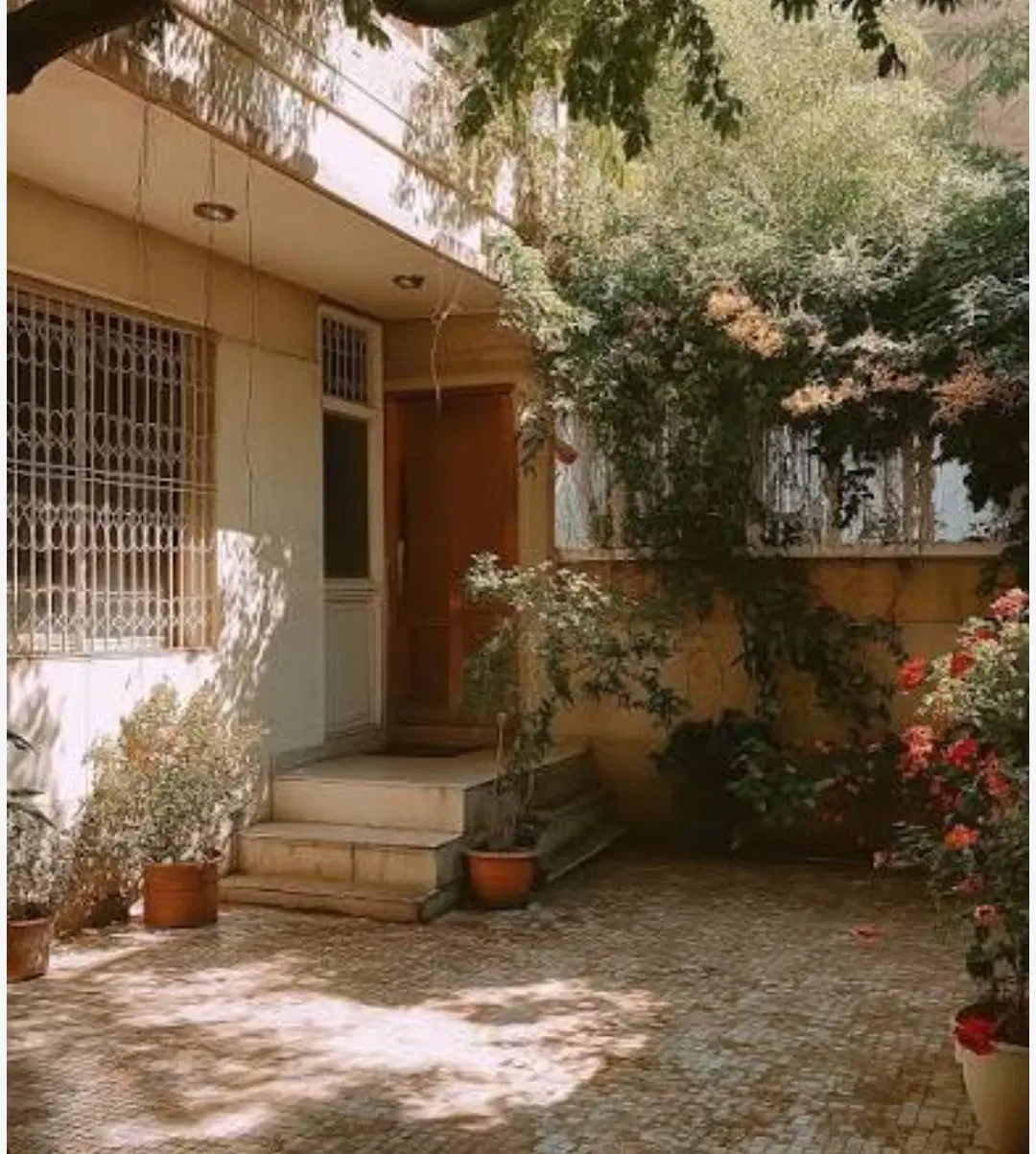 مسکونی ۳۷۵ متری محله راران