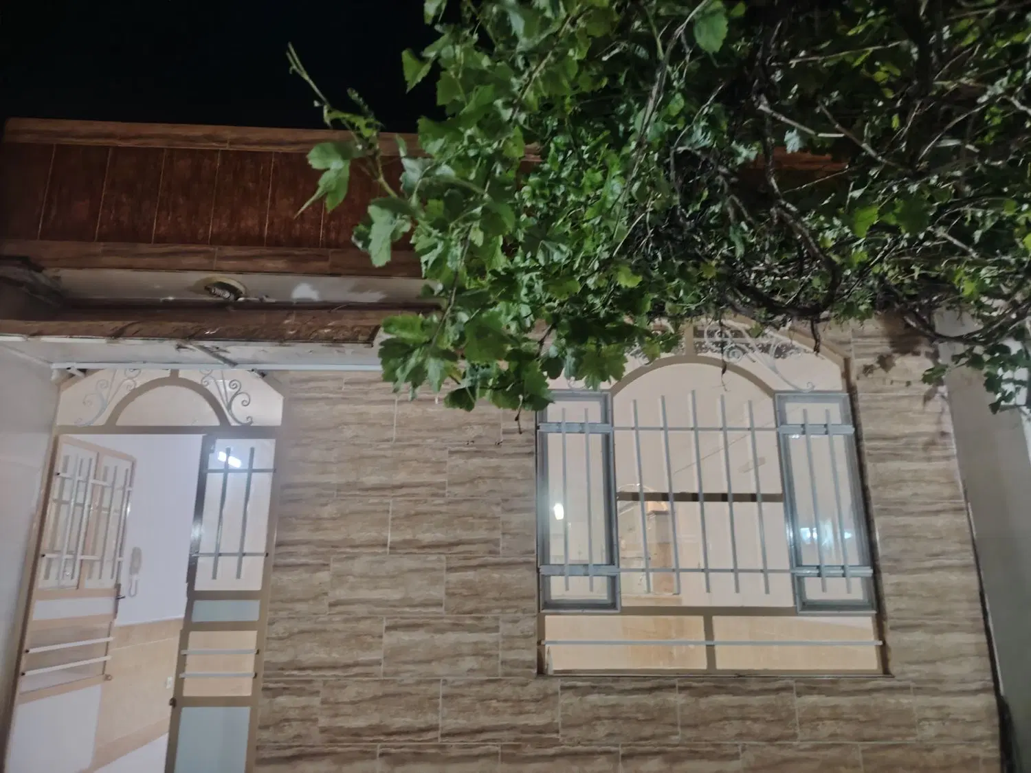 خانه ویلای میدان حافظ