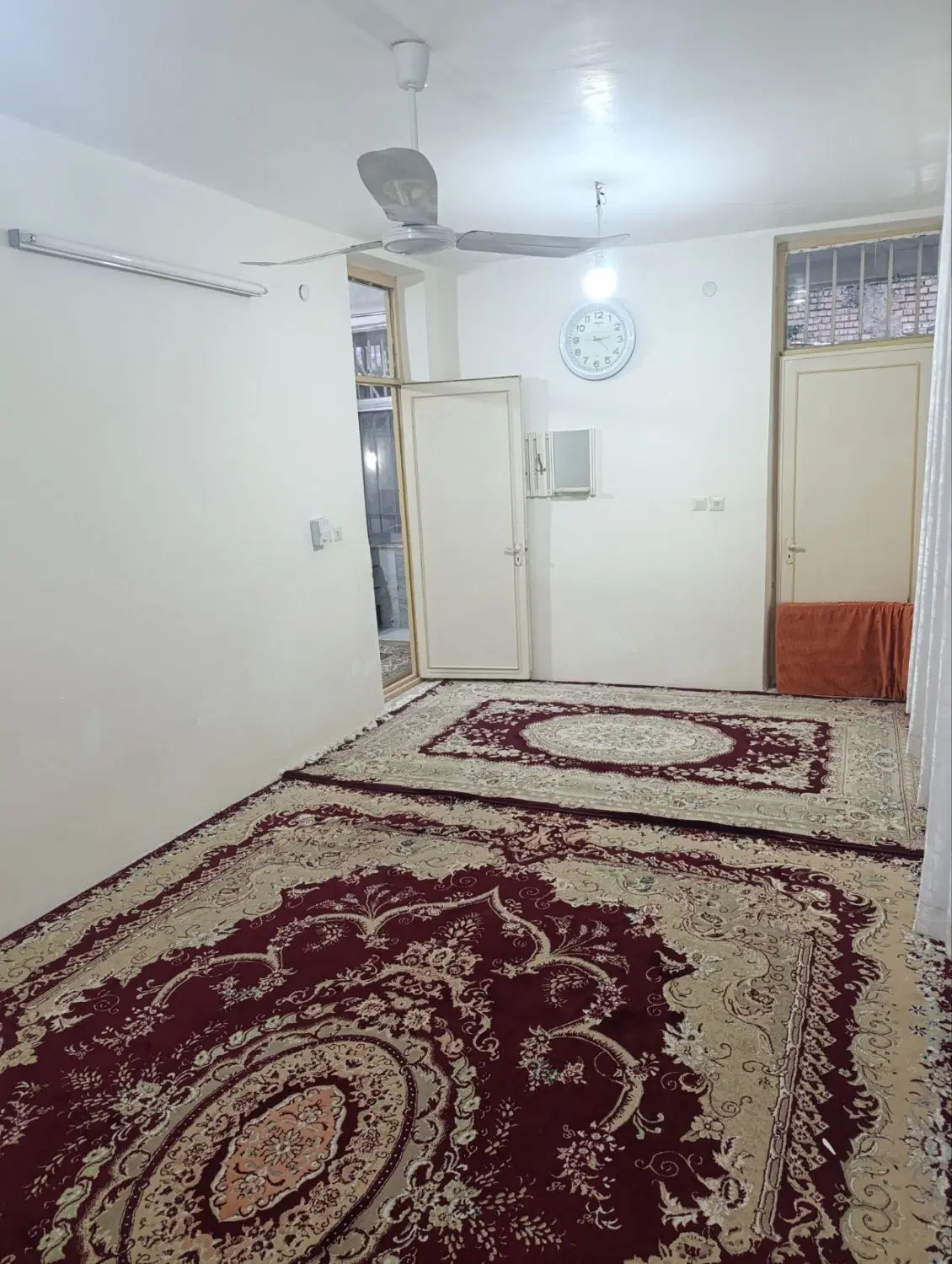 ویلایی میدان ولیعصر