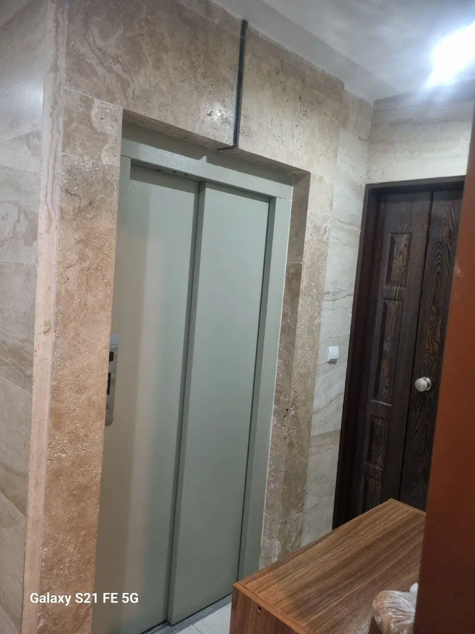معاوضه آپارتمان ۱۰۰ متری با واحد بزرگتر