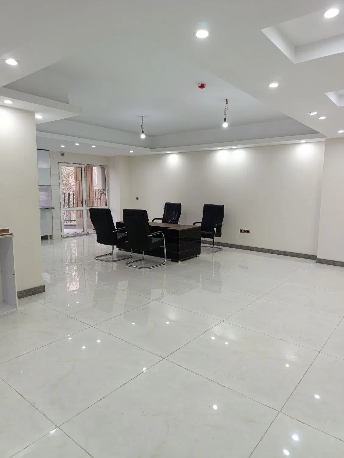 شریعتی غرق در نور خیلی زیر قیمت