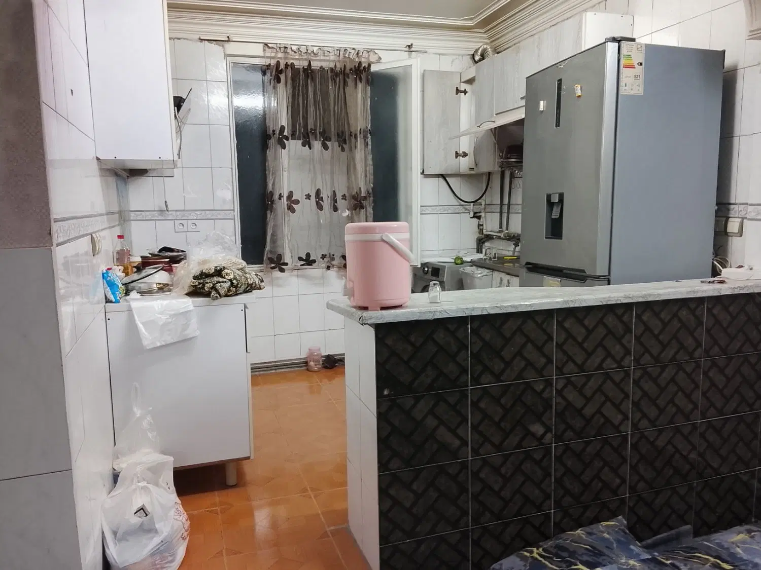 خانه طبقه سوم بدون اسانسور۷۵متری یک خوابه
