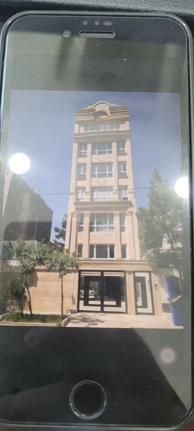 آپارتمان۱۳۰متری نوساز صیاد شیرازی