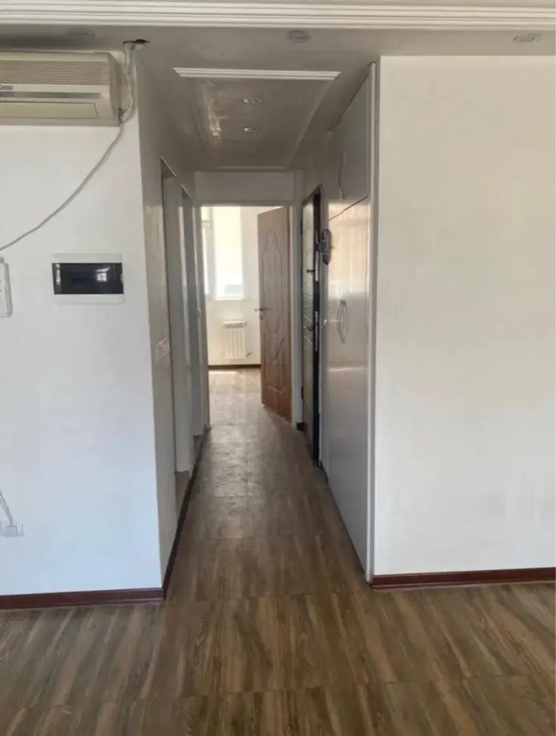 ۴۲ متری پارکینگ دارخوش نقشه و شیک اسکندری جنوبی
