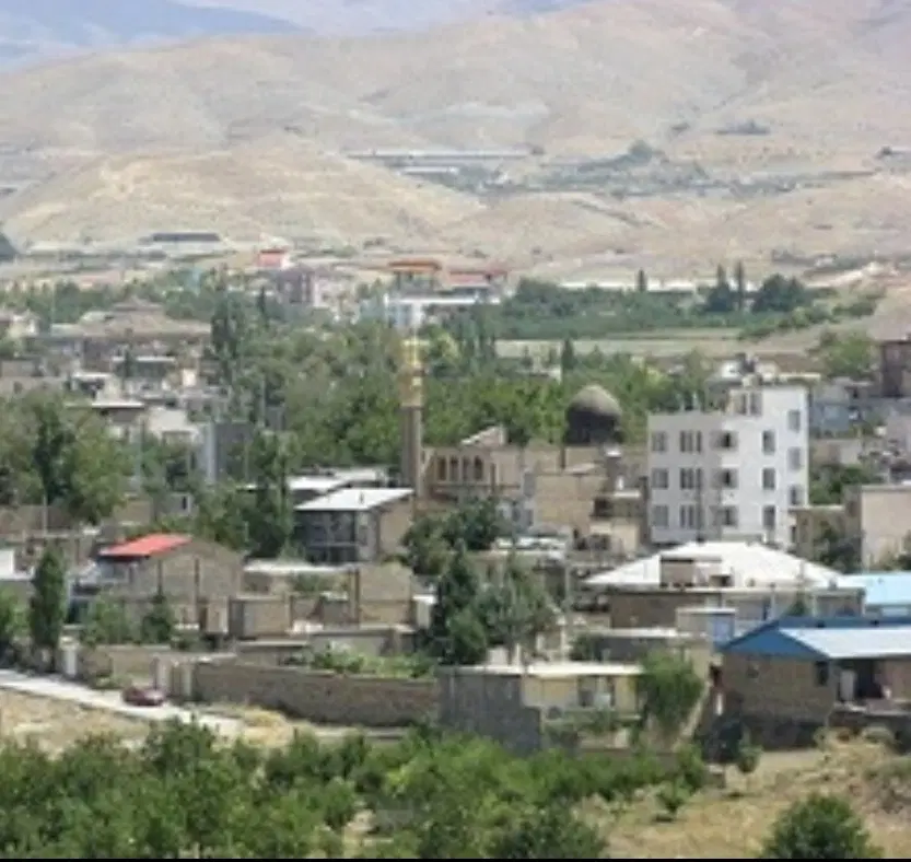 زمین ۲۵۰ متری مهراباد