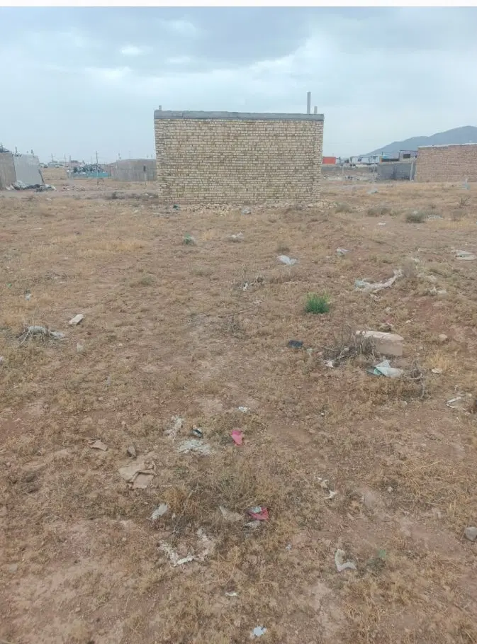 زمین فروشی در کوچه روهنده