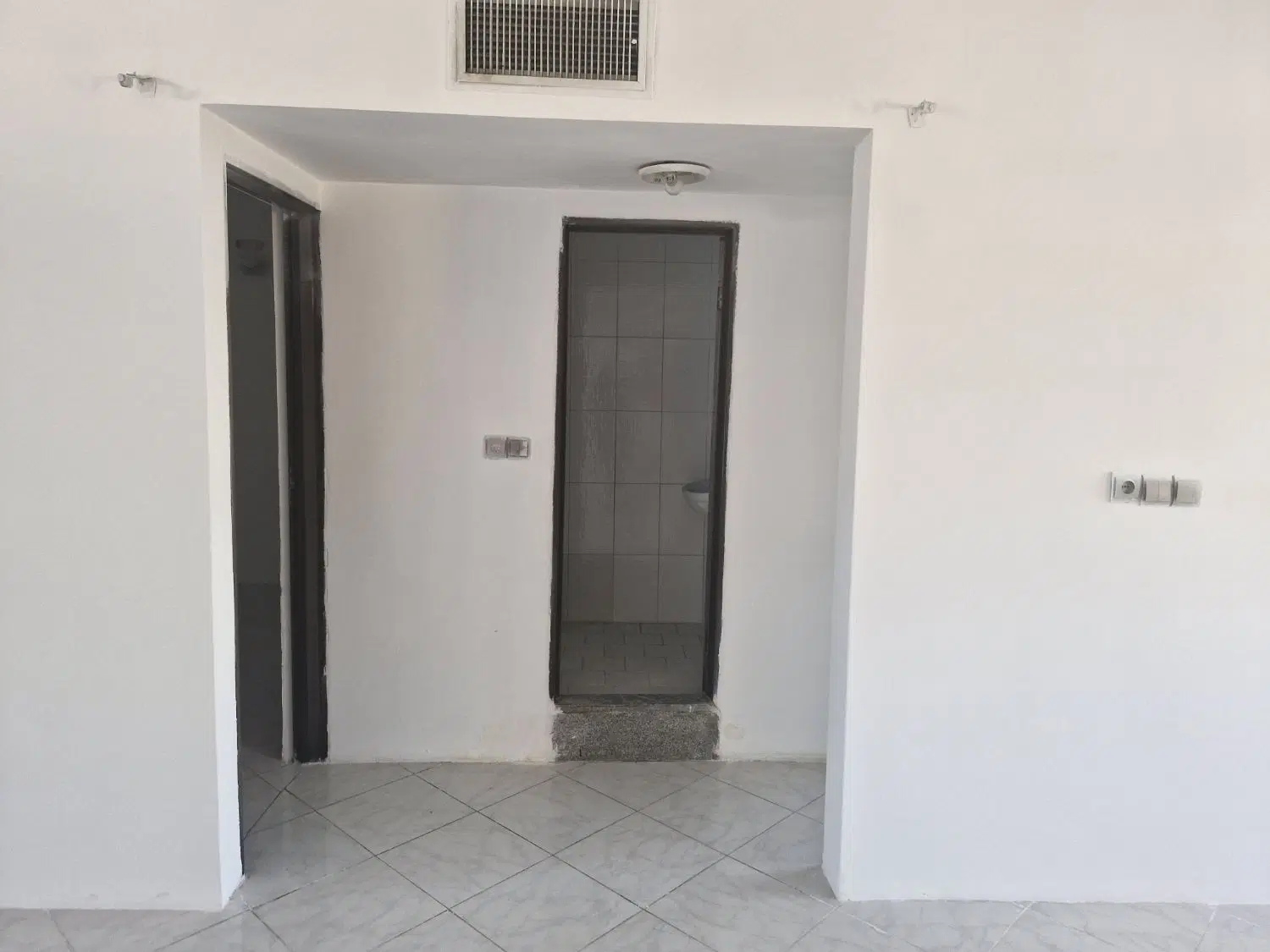 خانه رهن یا اجازه در کرامت