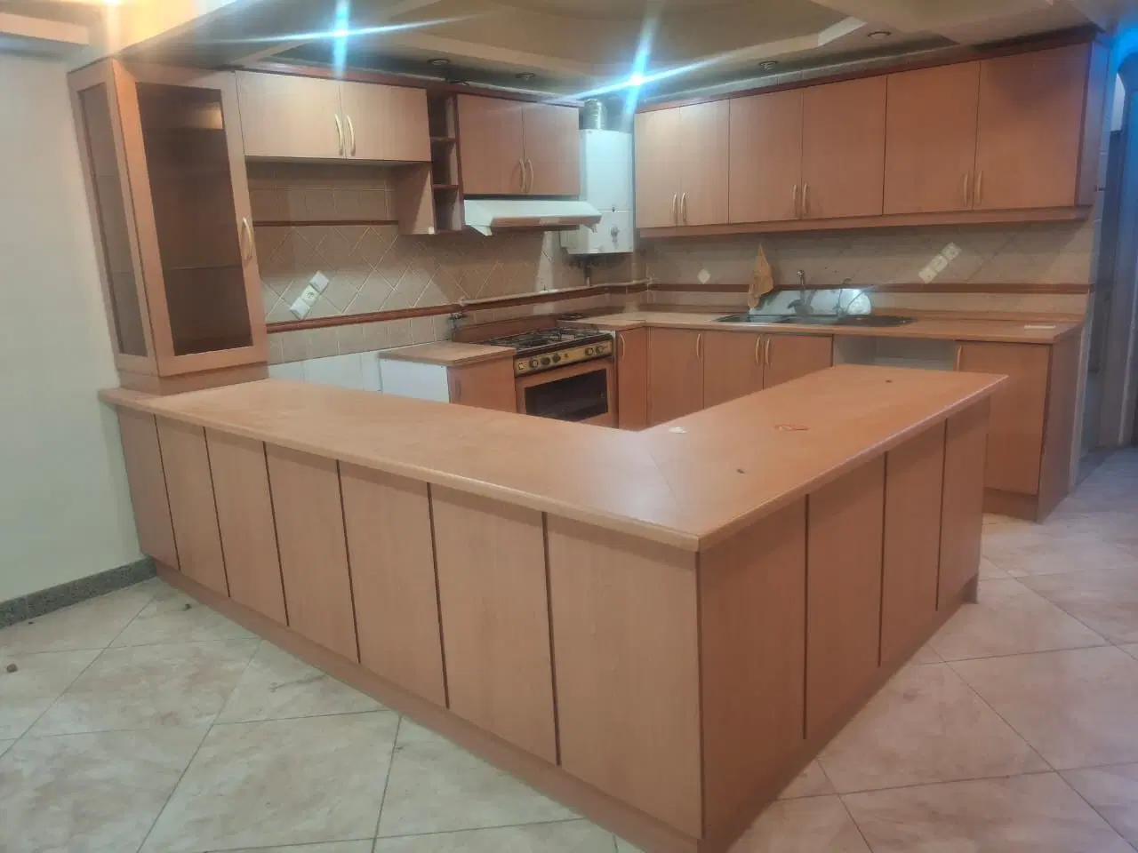 فروش آپارتمان تک واحدی احمدآباد