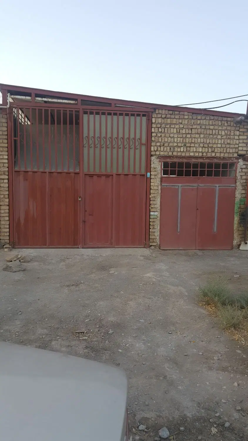 کارگاه یا انبار اجاره ای