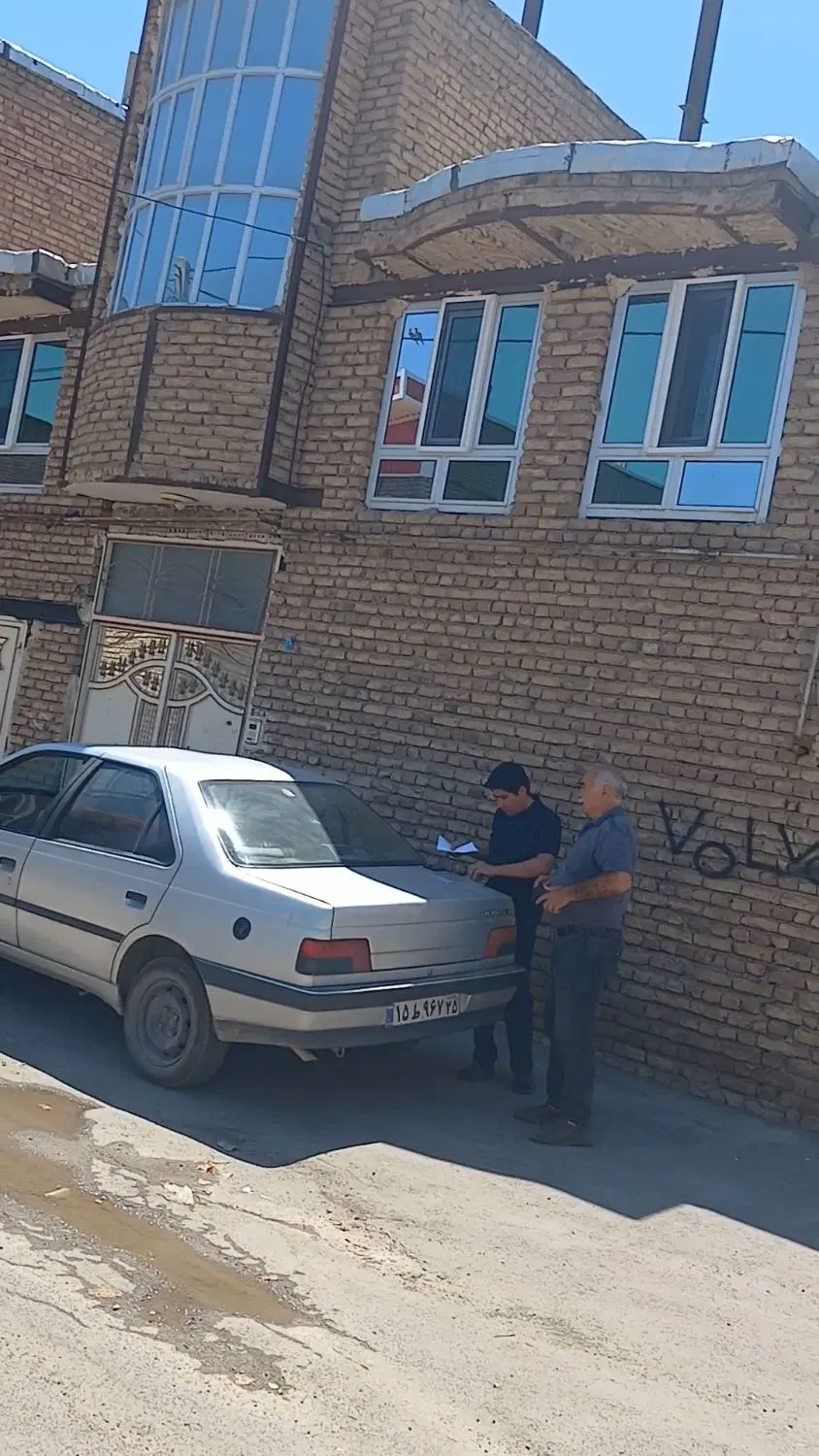 زمین مسکونی پشت مدرسه قربانزاده