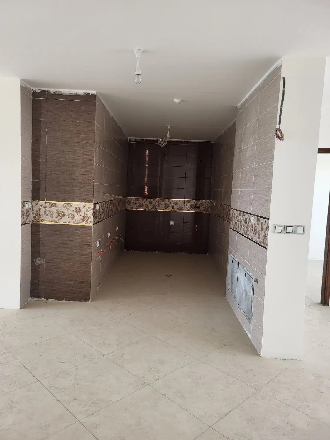 آپارتمان 160 متری  طبقه چهارم