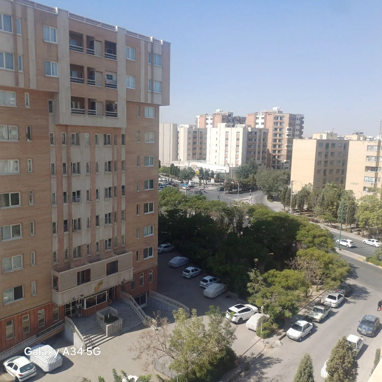 آپارتمان با ویو و نور