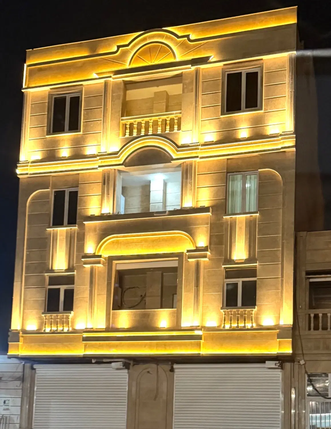 واحد ۷۷ متری فاز دو امیراباد
