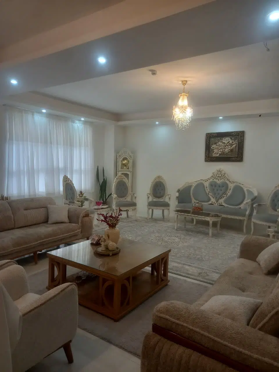 آپارتمان ۸۵ متری بلوار بهاران تخلیه