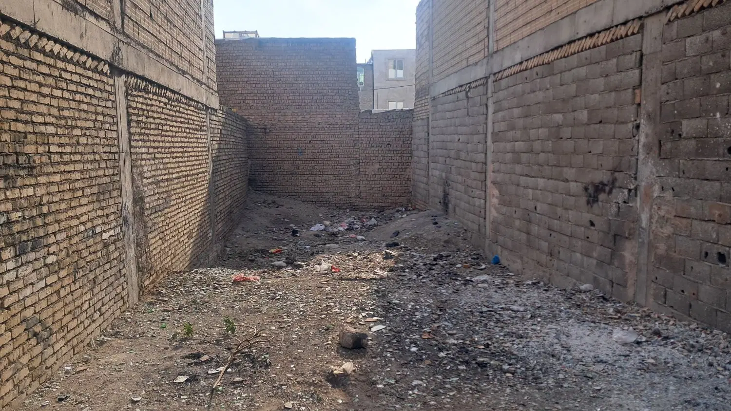 120متر زمین