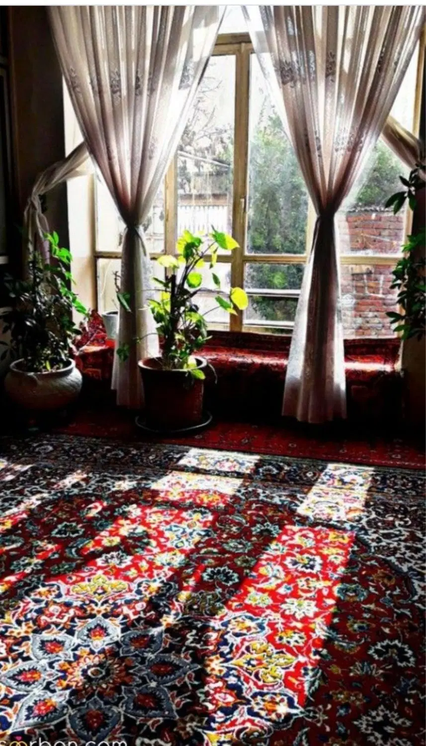 منزل مسکونی واقع در کوچه خان