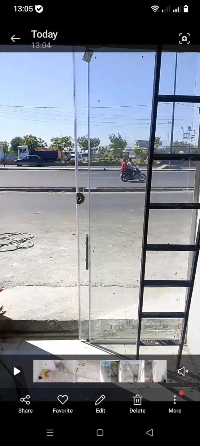 مغازه ۸متری با ۸ متر بالکن