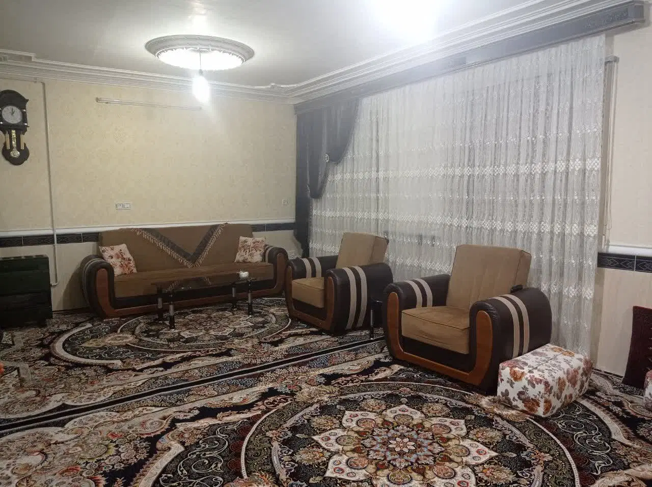 فروش سه واحد جدا