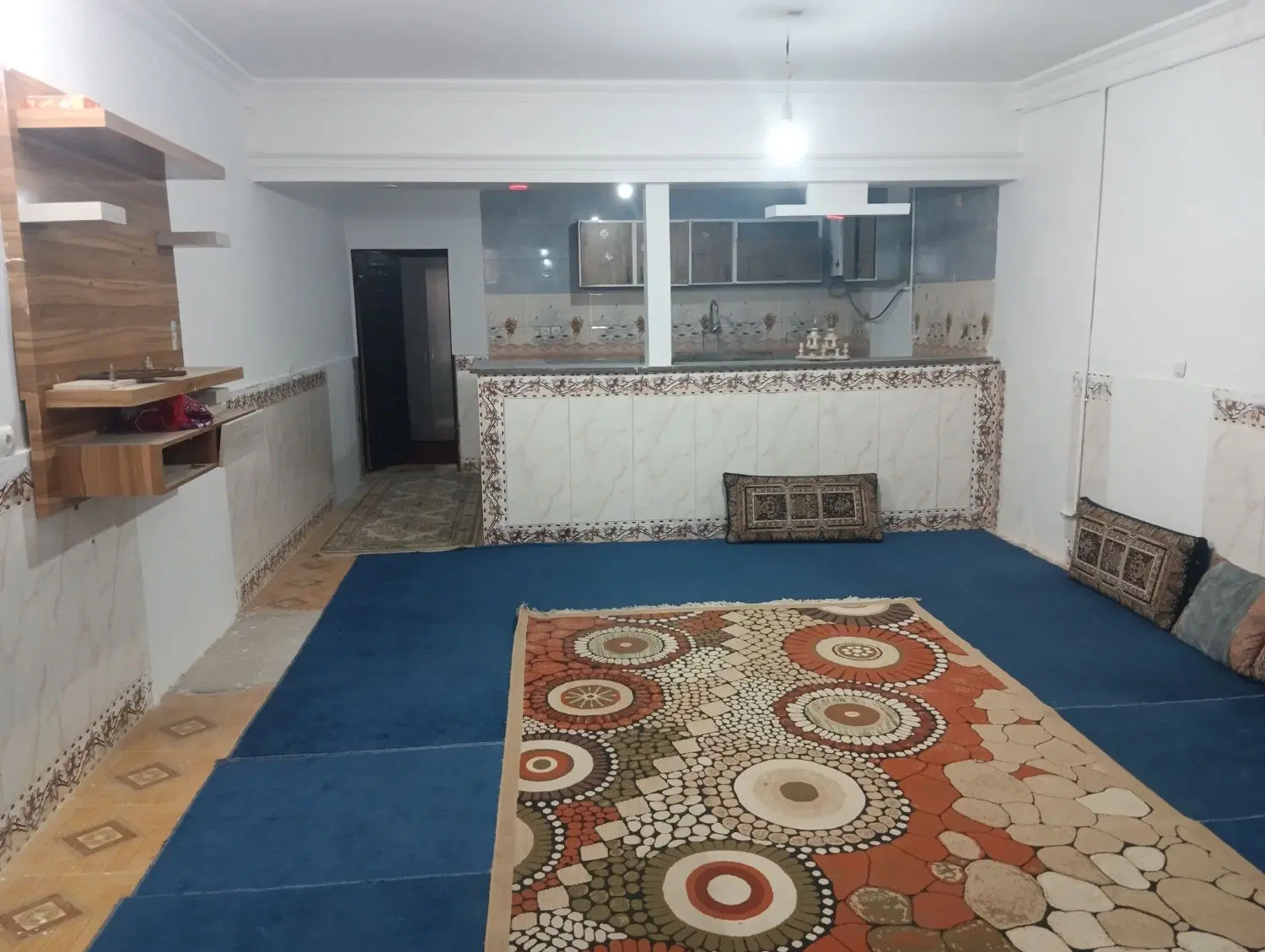 خانه مسکونی واقع در پنج تن ۴۸ شهید قربانی ۱۹