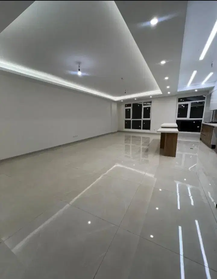 اپارتمان سه خوابه وحدت