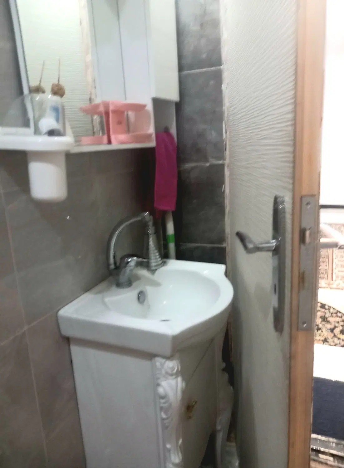 واحد ۷۸ متری  تعاون ۲ نوساز اجاره