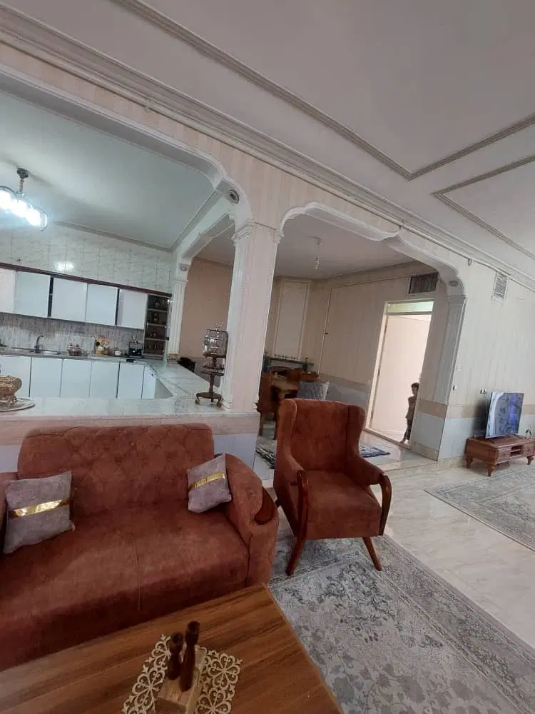 اجاره همکف مستقل ویلایی سه خواب پاسداران