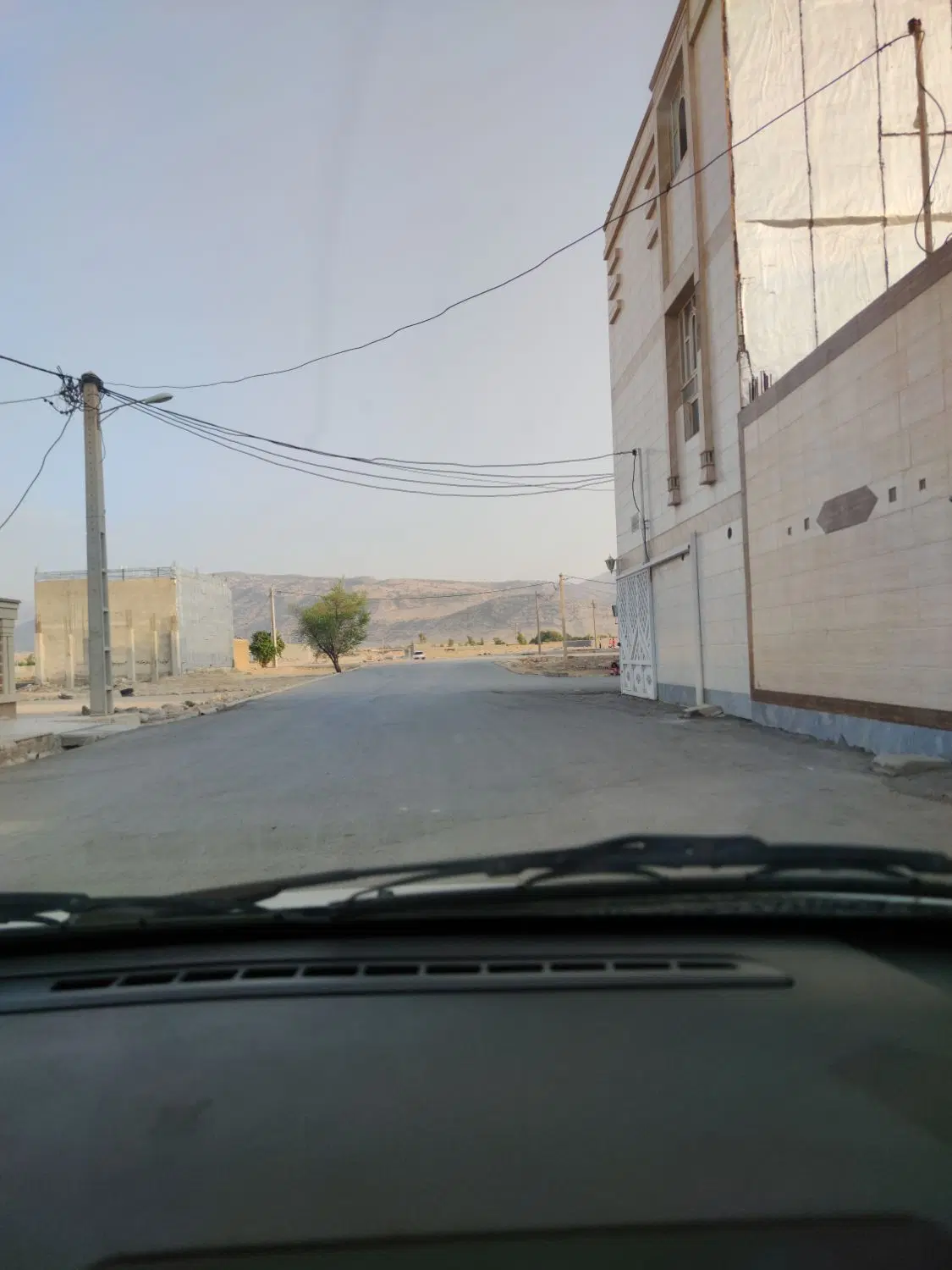 زمین مسکونی