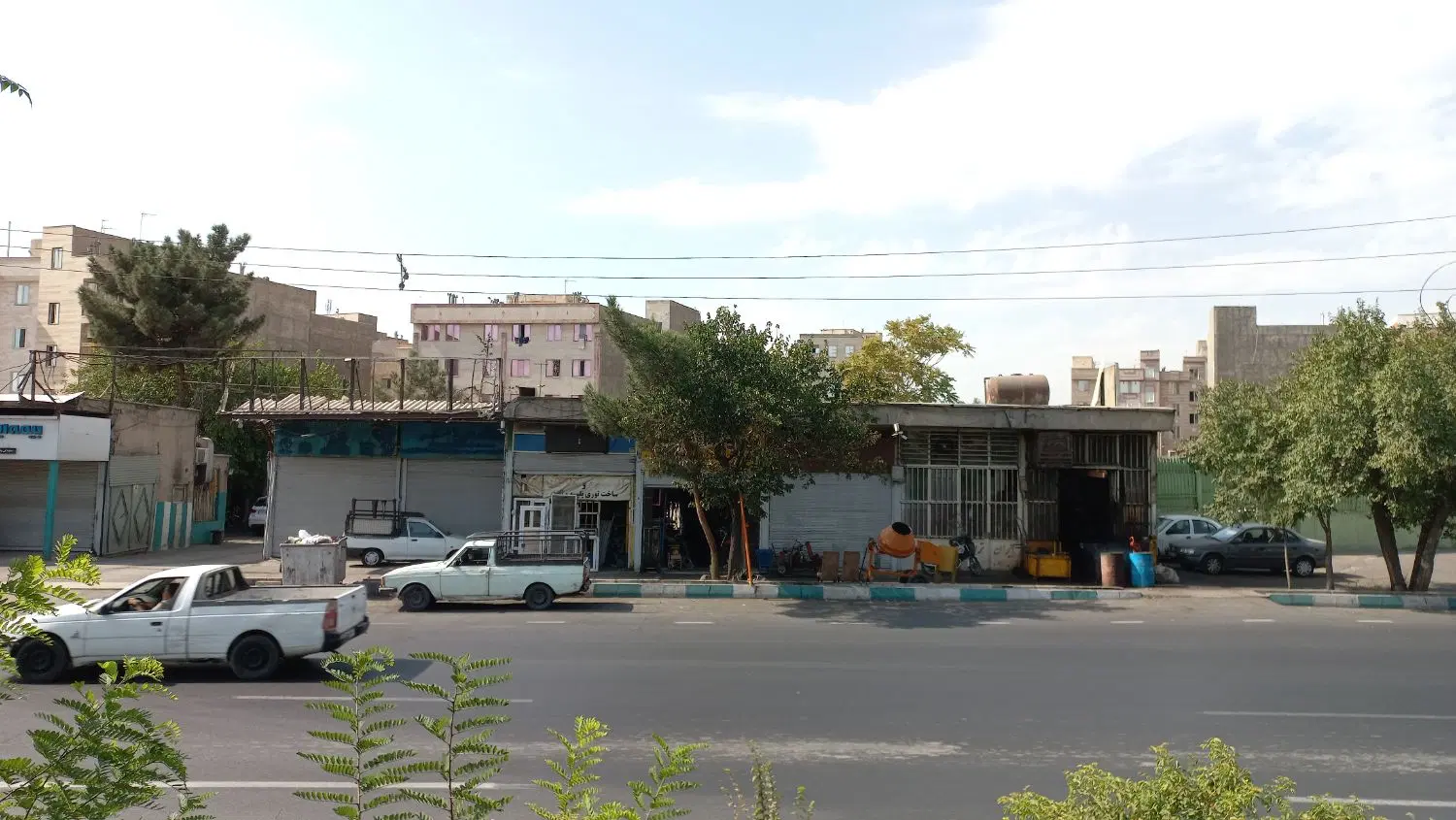 گاراژ۸۱۰۰متر ایت الله سعیدی پاسگاه نعمت اباد