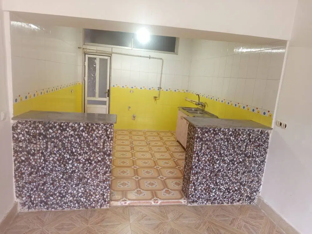فروش خانه همکف در ملل