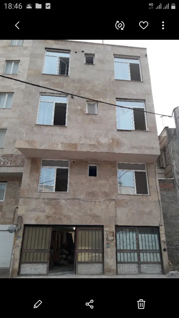 انبار ۴۰ متری
