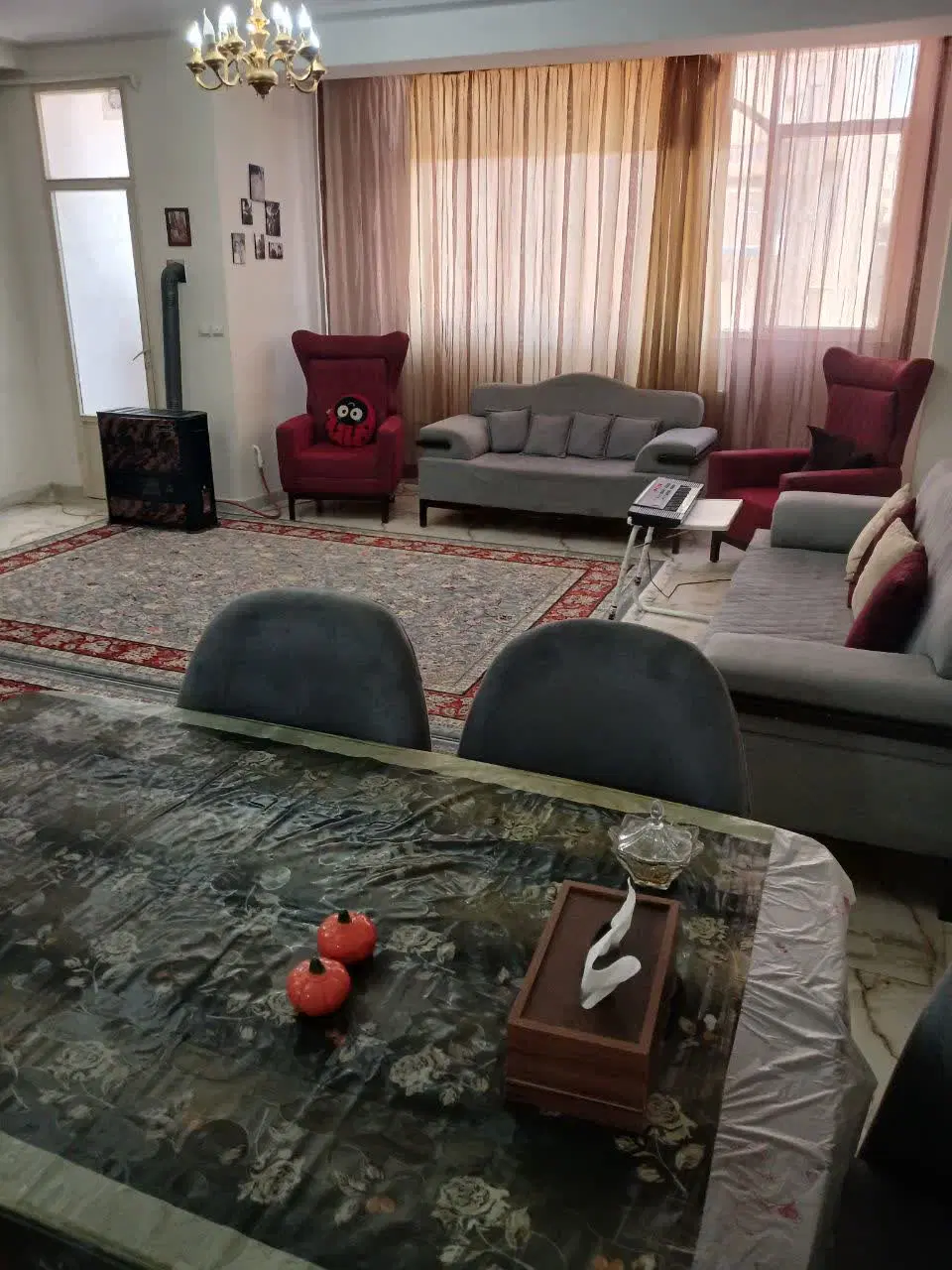 آپارتمان ۱۰۰ متر اول کسری بر خیابان