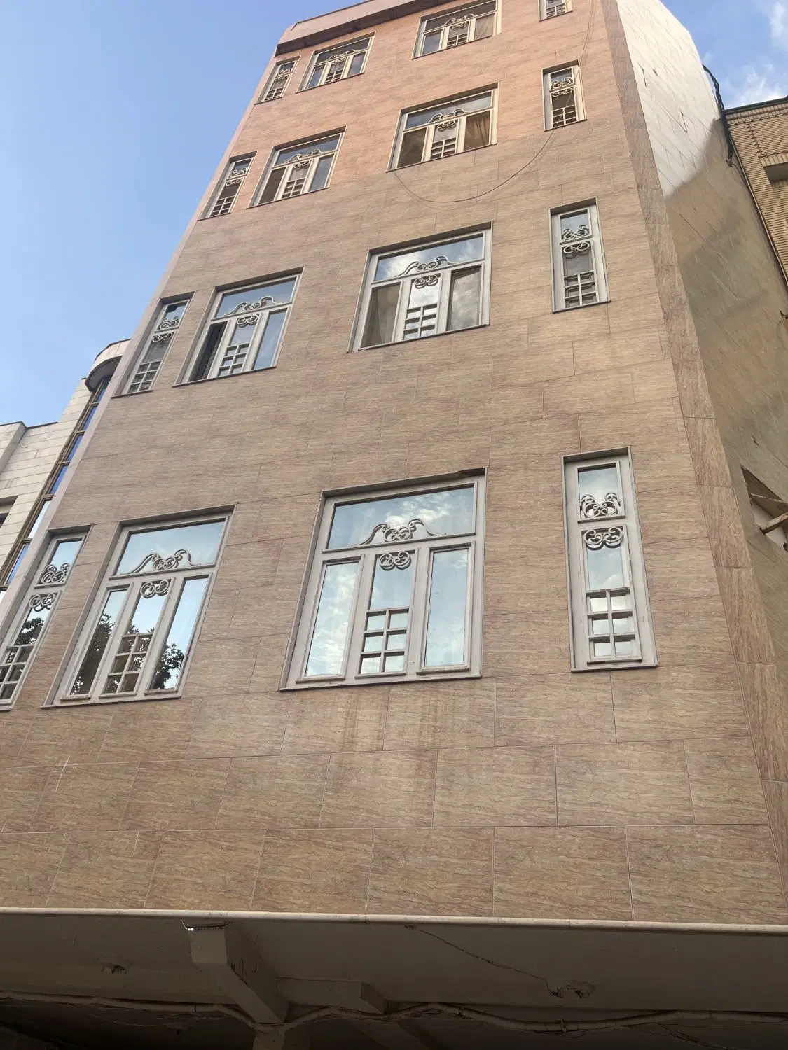 فروش۶۵متر_پارکینگ_آسانسور