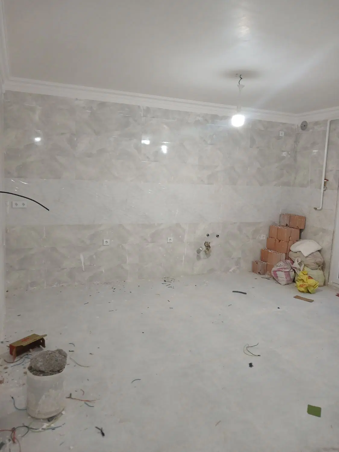 اجاره دفتر کار ۷۵ متری نوساز، آماده‌ تحویل