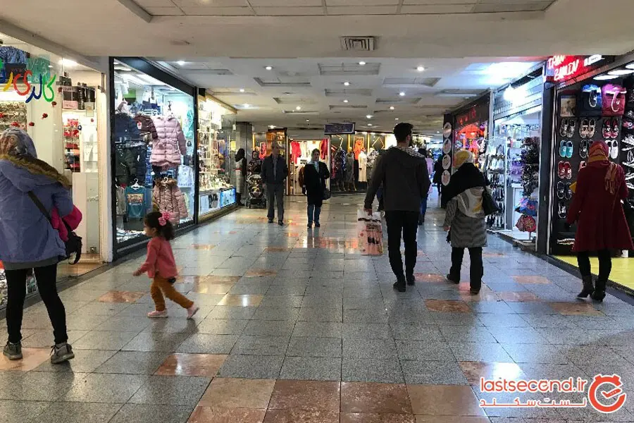 راهرو اصلی بهترین بازارچه فاز ۱