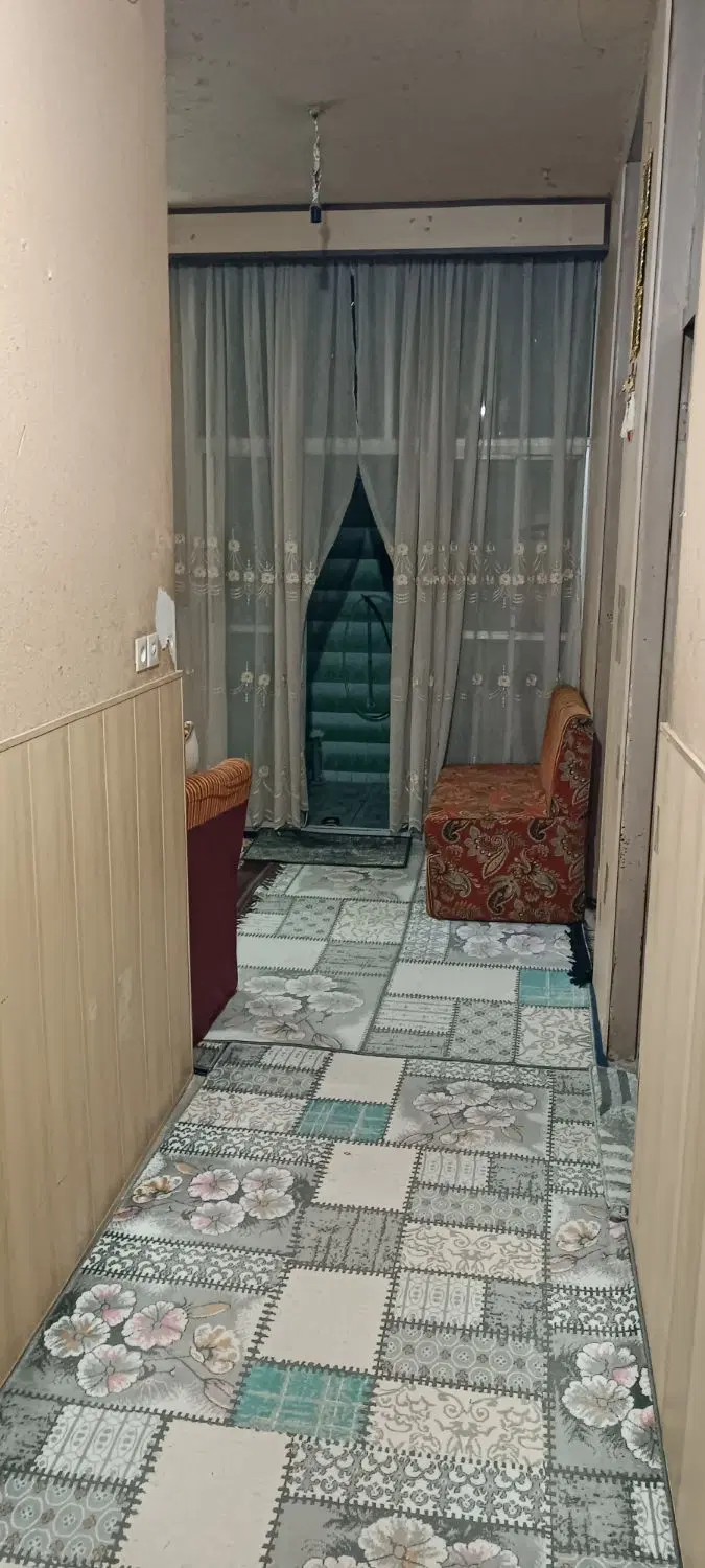 منزل ویلایی دوطبفه دراسلام اباد شرقی