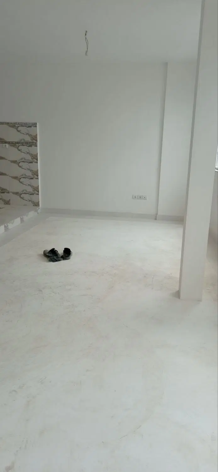 خانه سه طبقه در کرکج