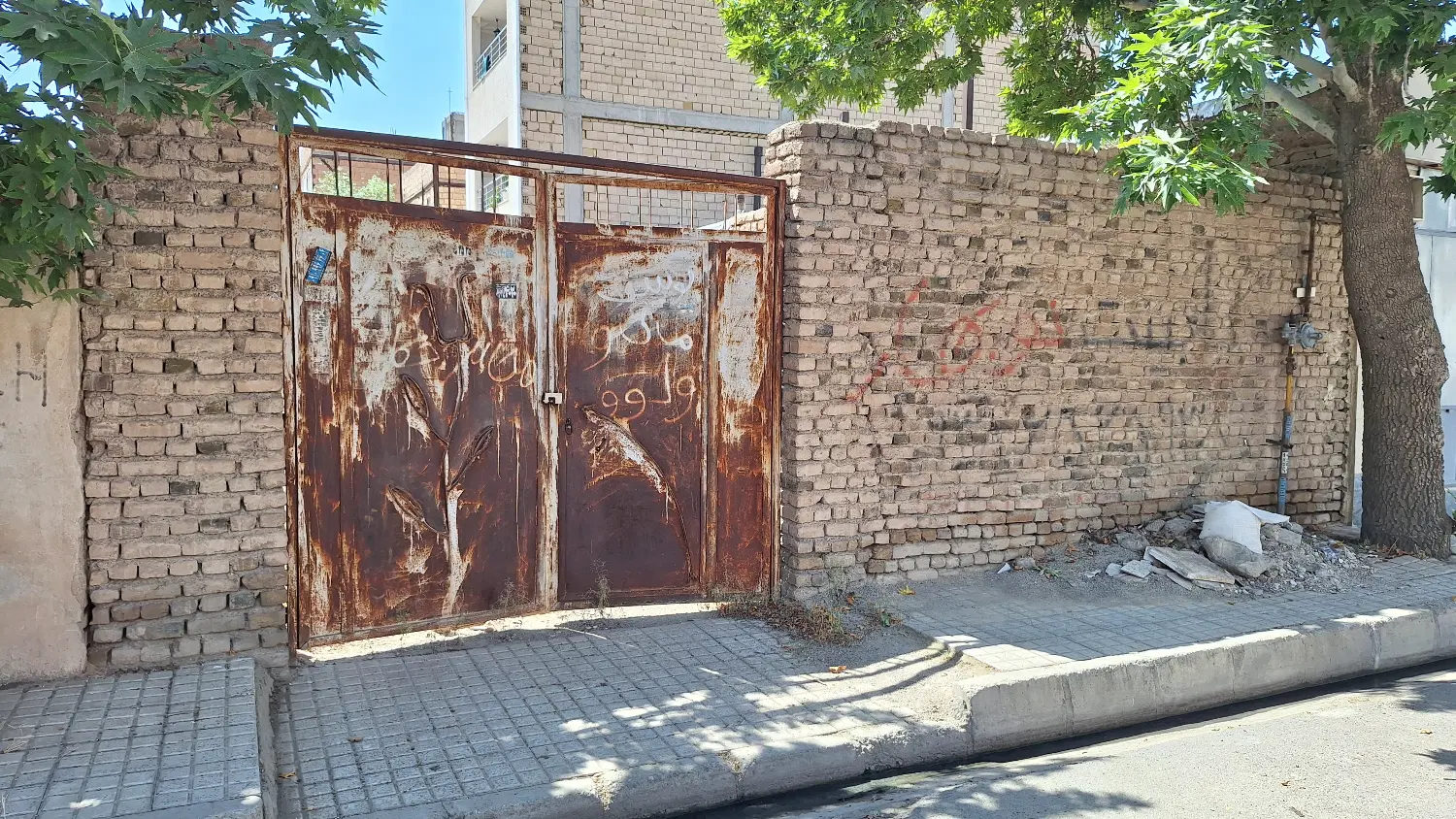 زمین ۸در۱۸