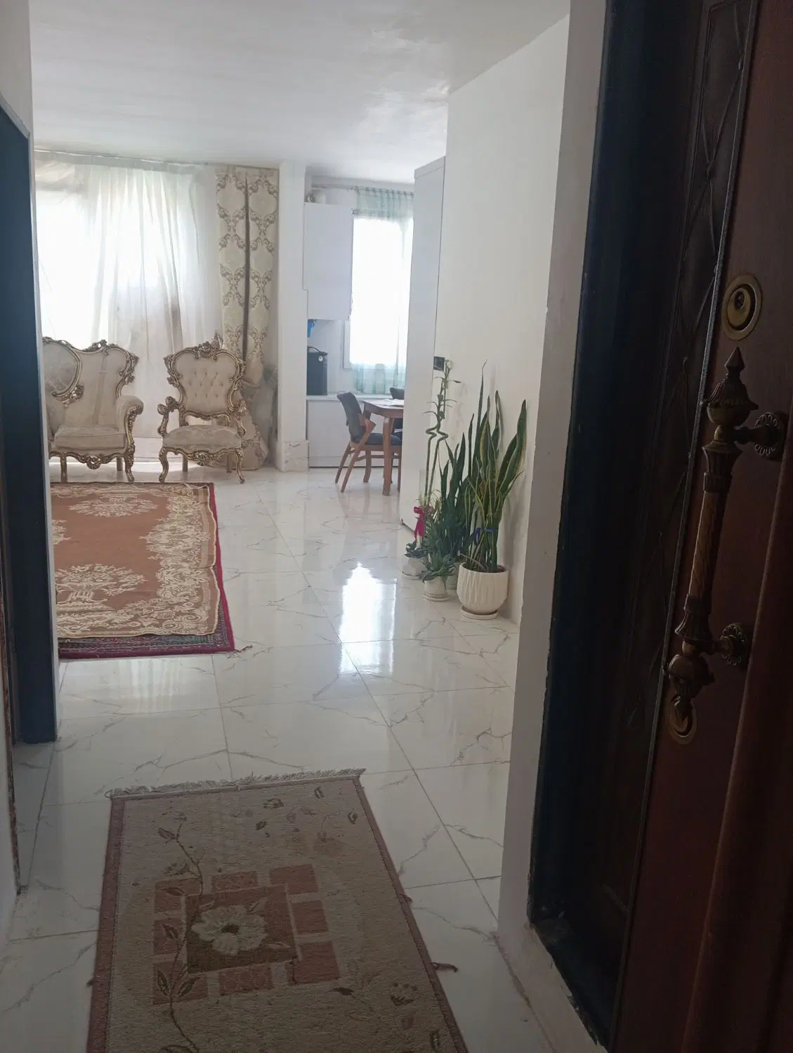 اپارتمان ۹۰ متری