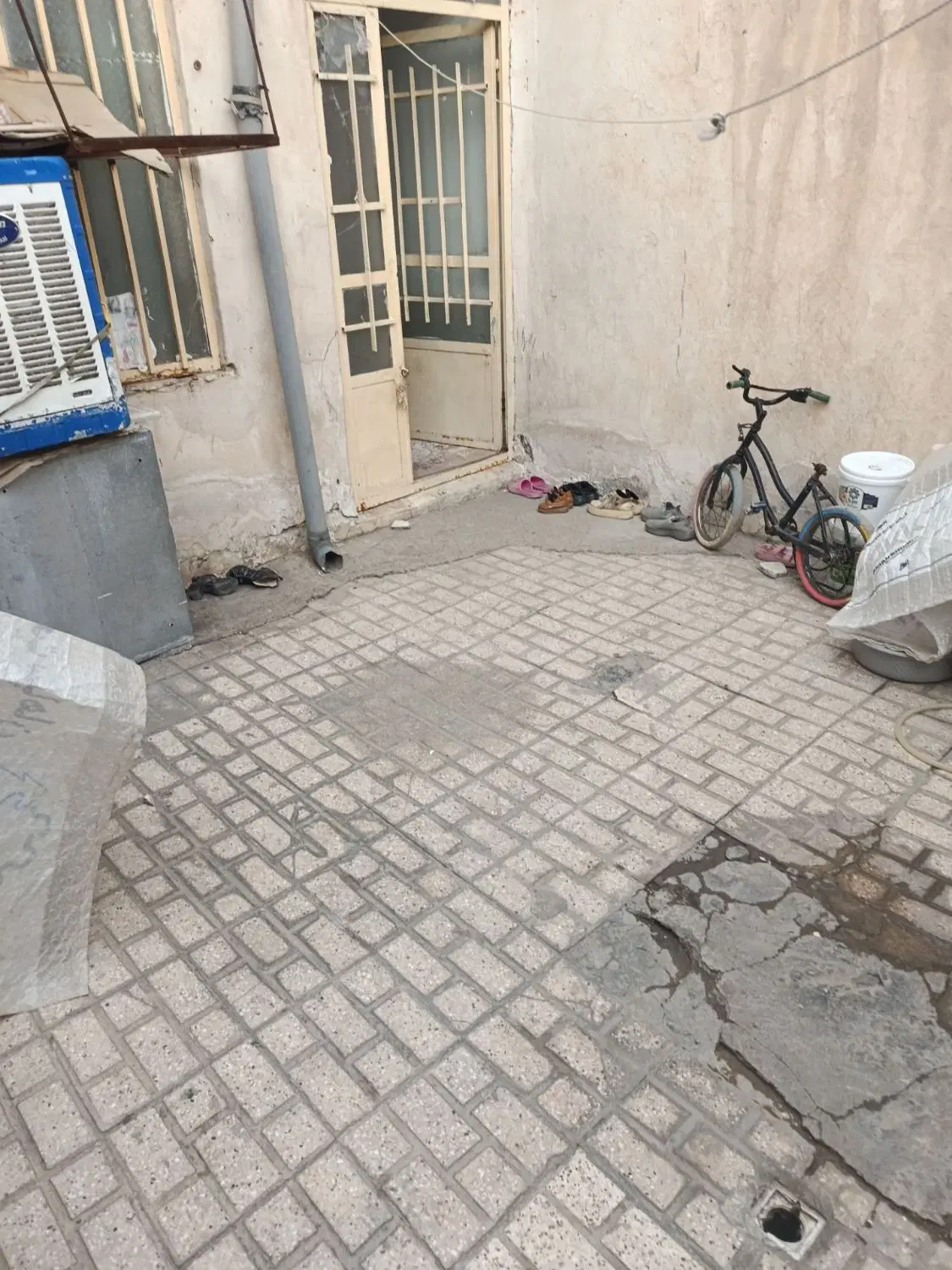 خانه ویلایی ماشین رو