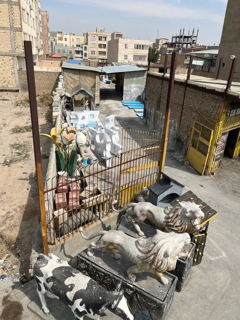 ۷۳۰ متر چهار دیواری