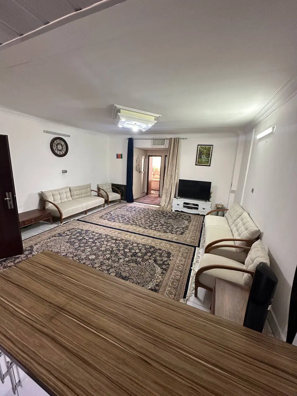 ۹۲ متر دو خوابه تمیز موقعیت عالی