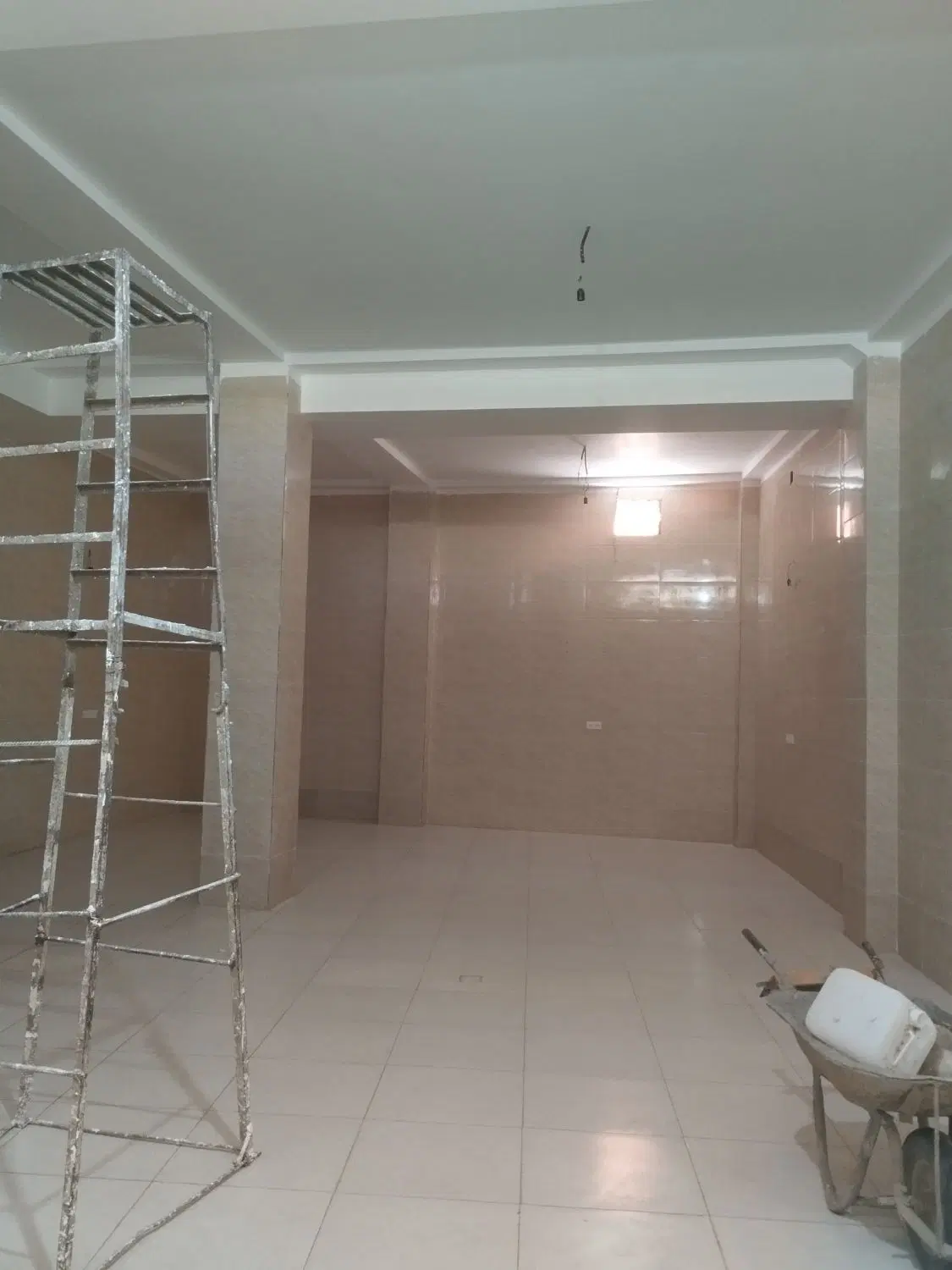 جهت اجاره برای انبار و مغازه و غیره