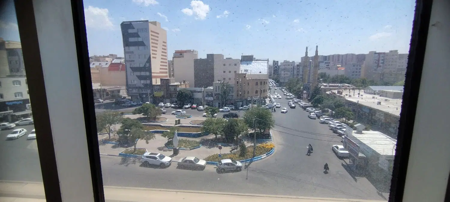 اجاره واحد خدماتی فلکه پرواز_ ۷۲ و ۶۲ متر